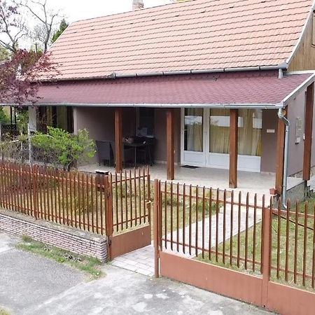 Vadszolo Apartman Balatonmáriafürdő 外观 照片